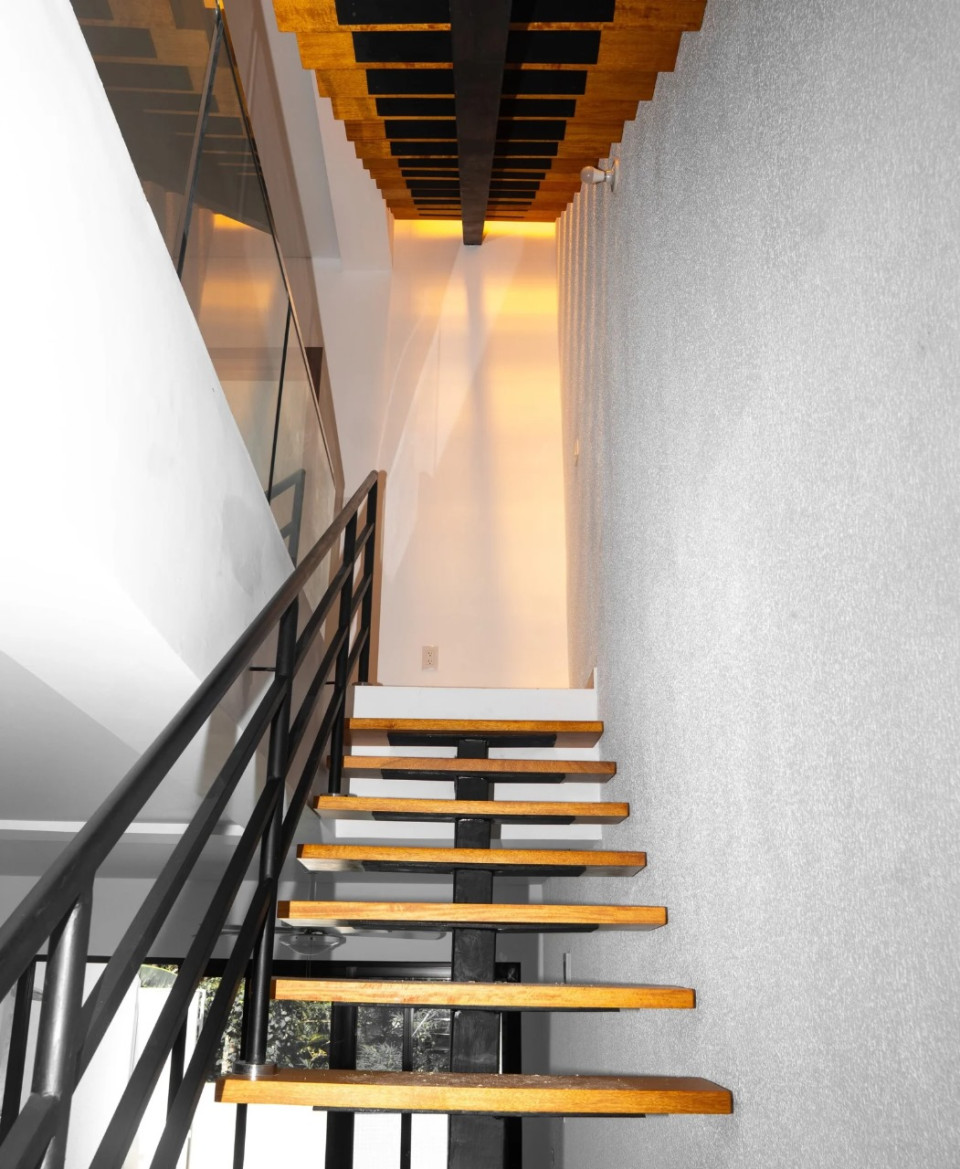 apartamentos - Moderno Townhouse con Piscina y Amplios Espacios
