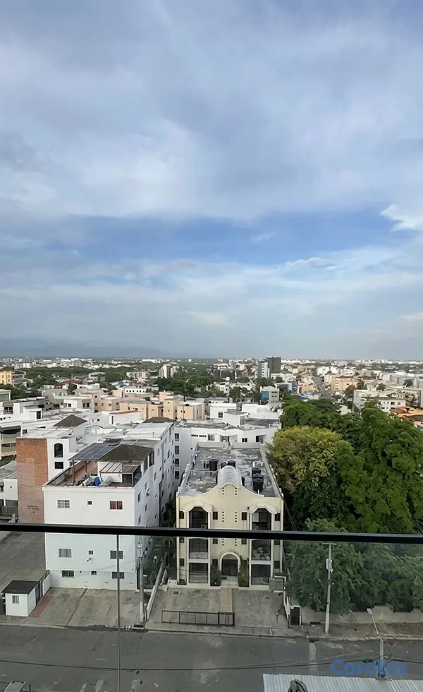 apartamentos - Apartamento de Lujo en La Esmeralda  2