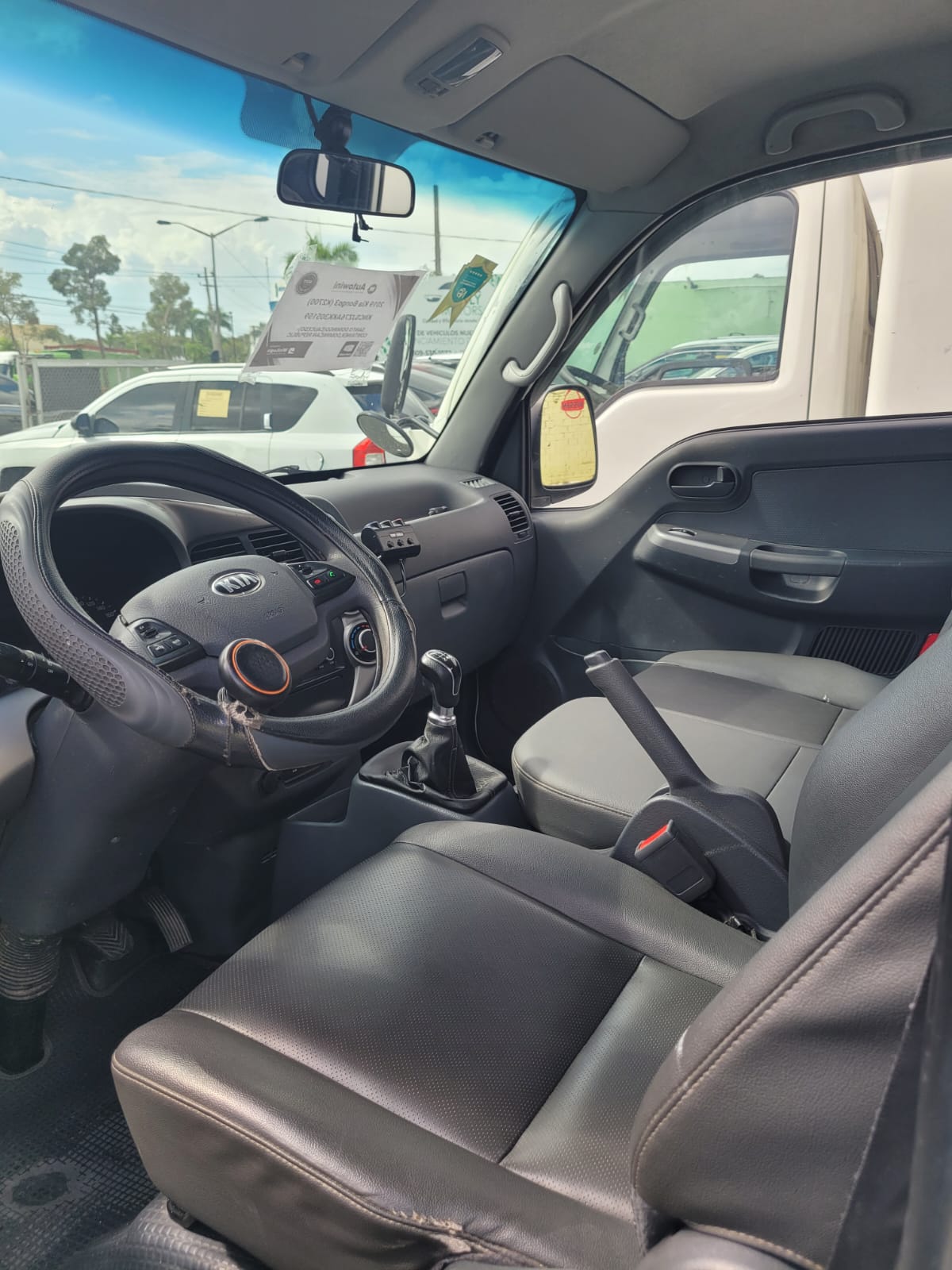 camiones y vehiculos pesados - Kia Bongo III 2019 5