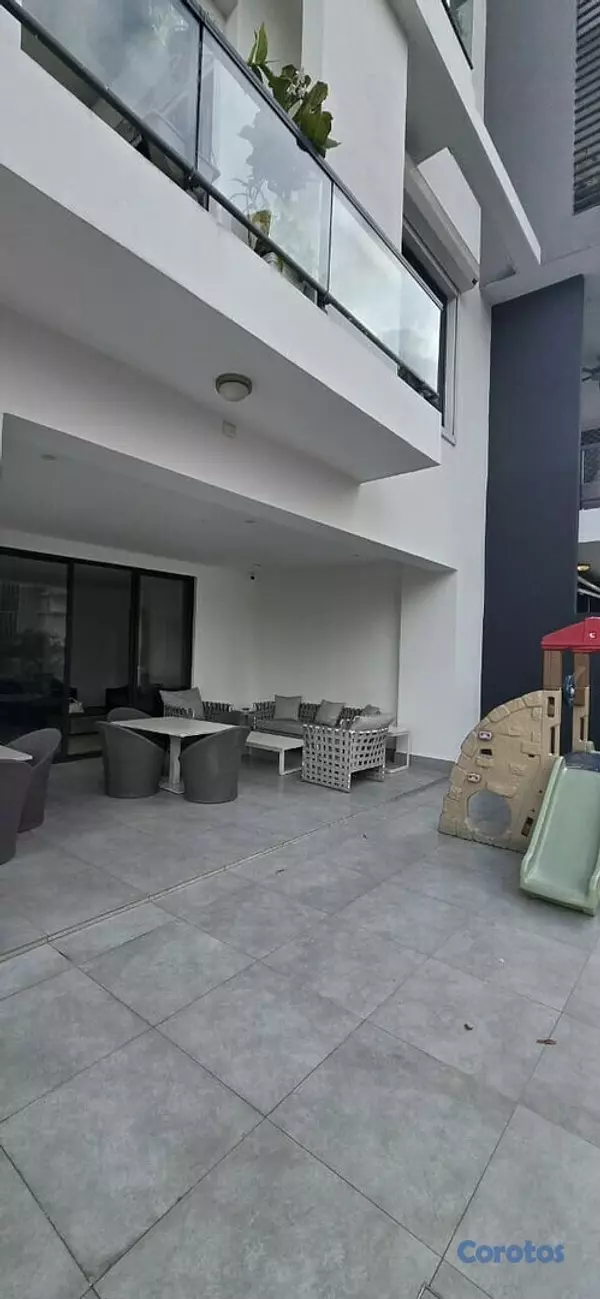 apartamentos - Vendo apartamento en torre Naco  6