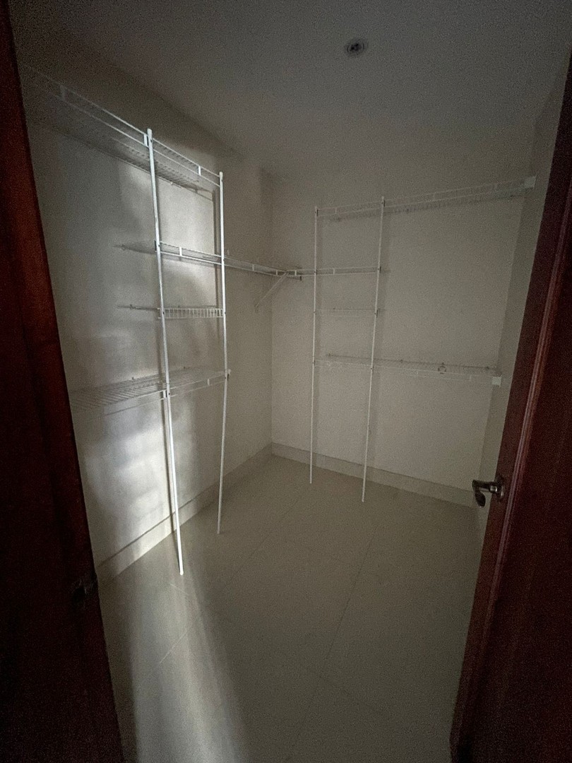 apartamentos - Vendo apartamento clásico en el Real.
375 mil dólares negociable venta 0