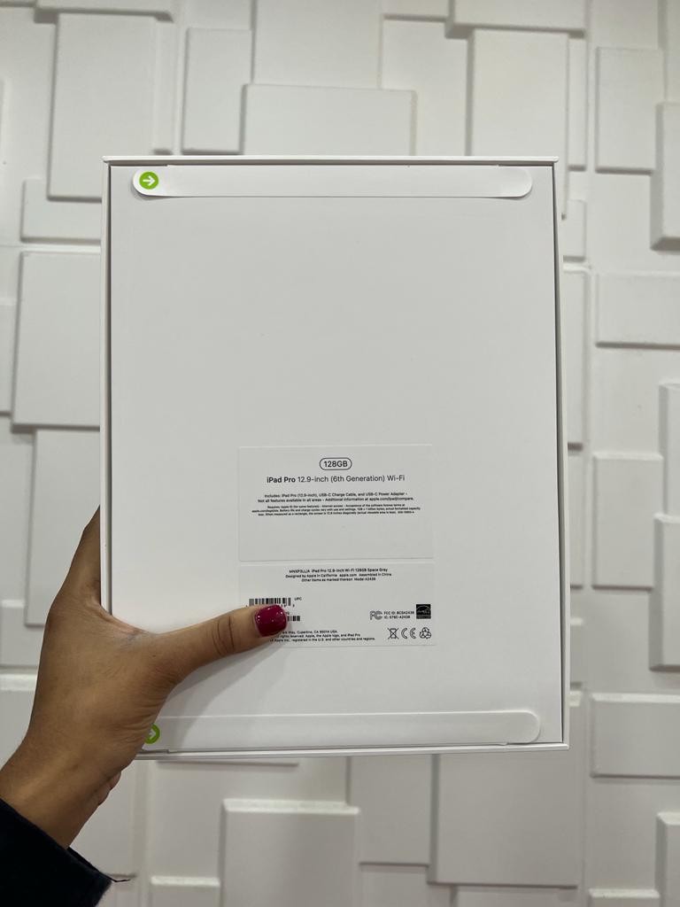 celulares y tabletas - iPad Pro Chip M2 12.9 Pulgadas 128gb Sellada  1