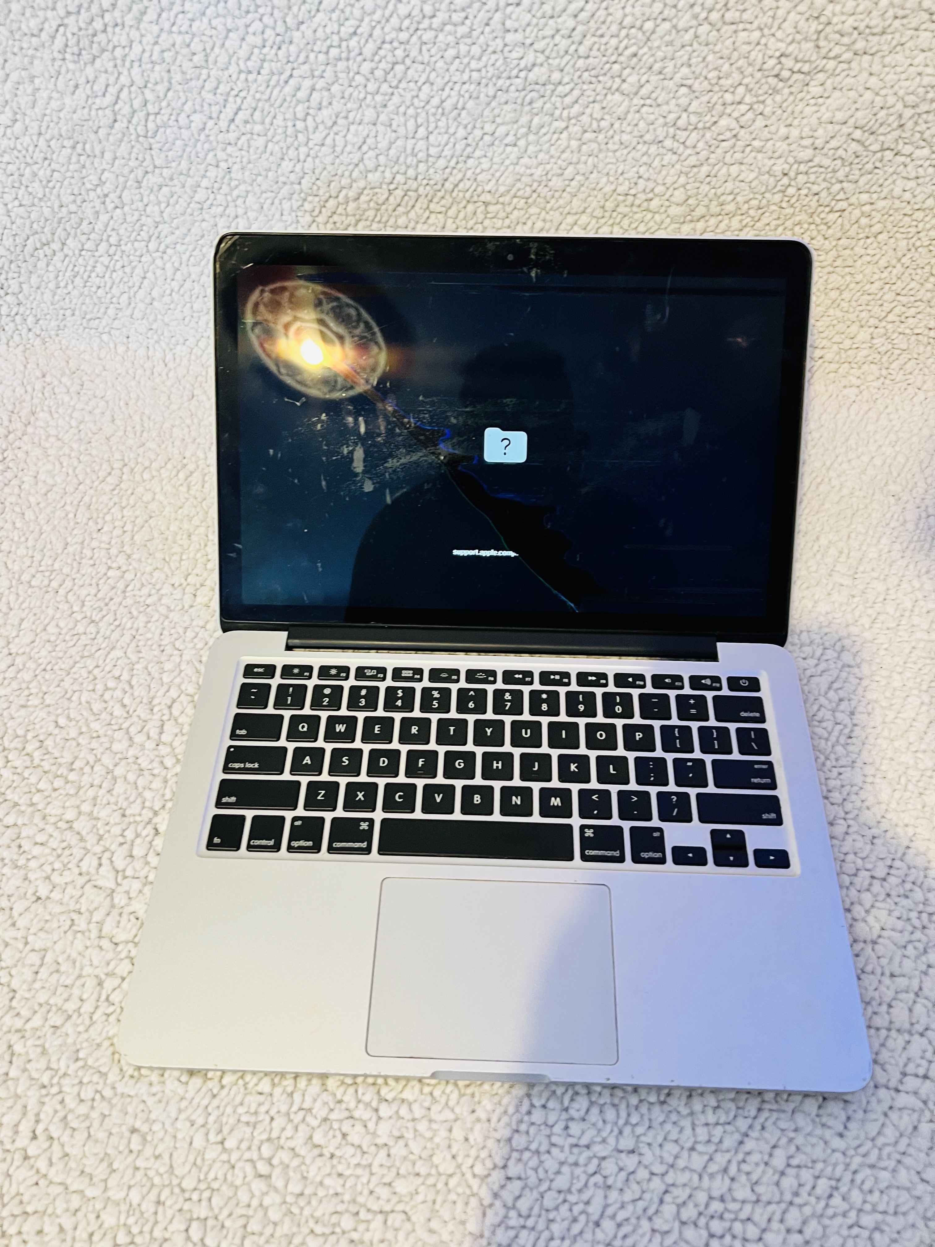 computadoras y laptops - MacBook Pro A1502 (principios de 2015) para Piesa 