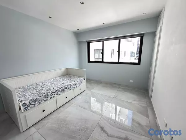 apartamentos - alquiló piantini PH tres habitaciones con baño dos parqueos terraza family locke 15