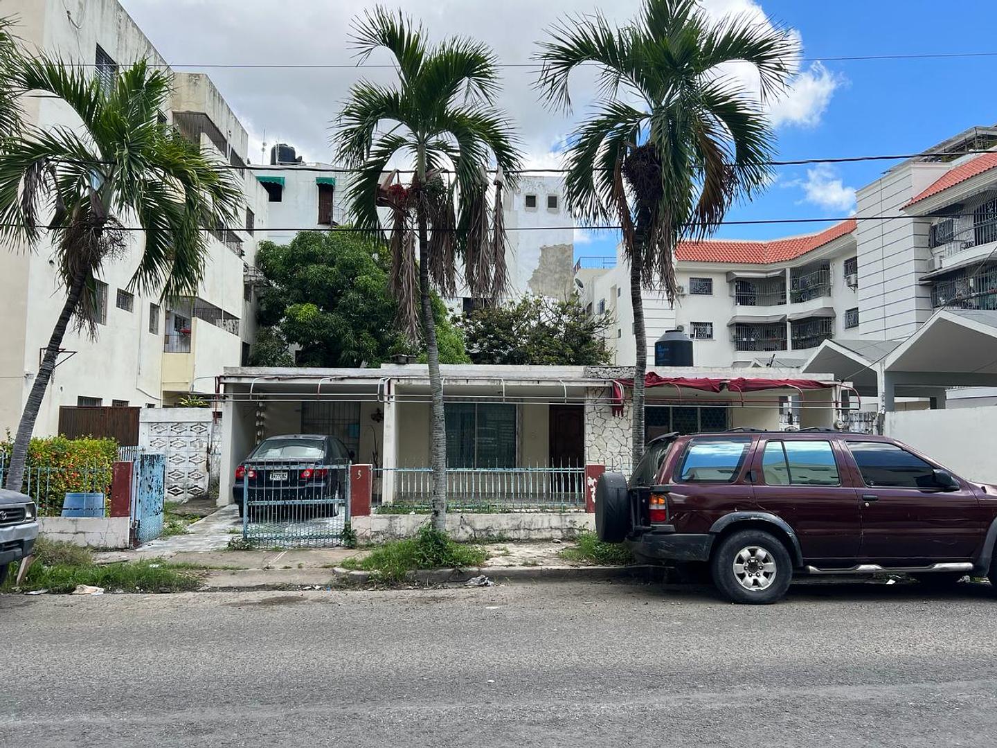 casas - Propiedad en venta en el millón, calle caña dulce, Santo Domingo 0