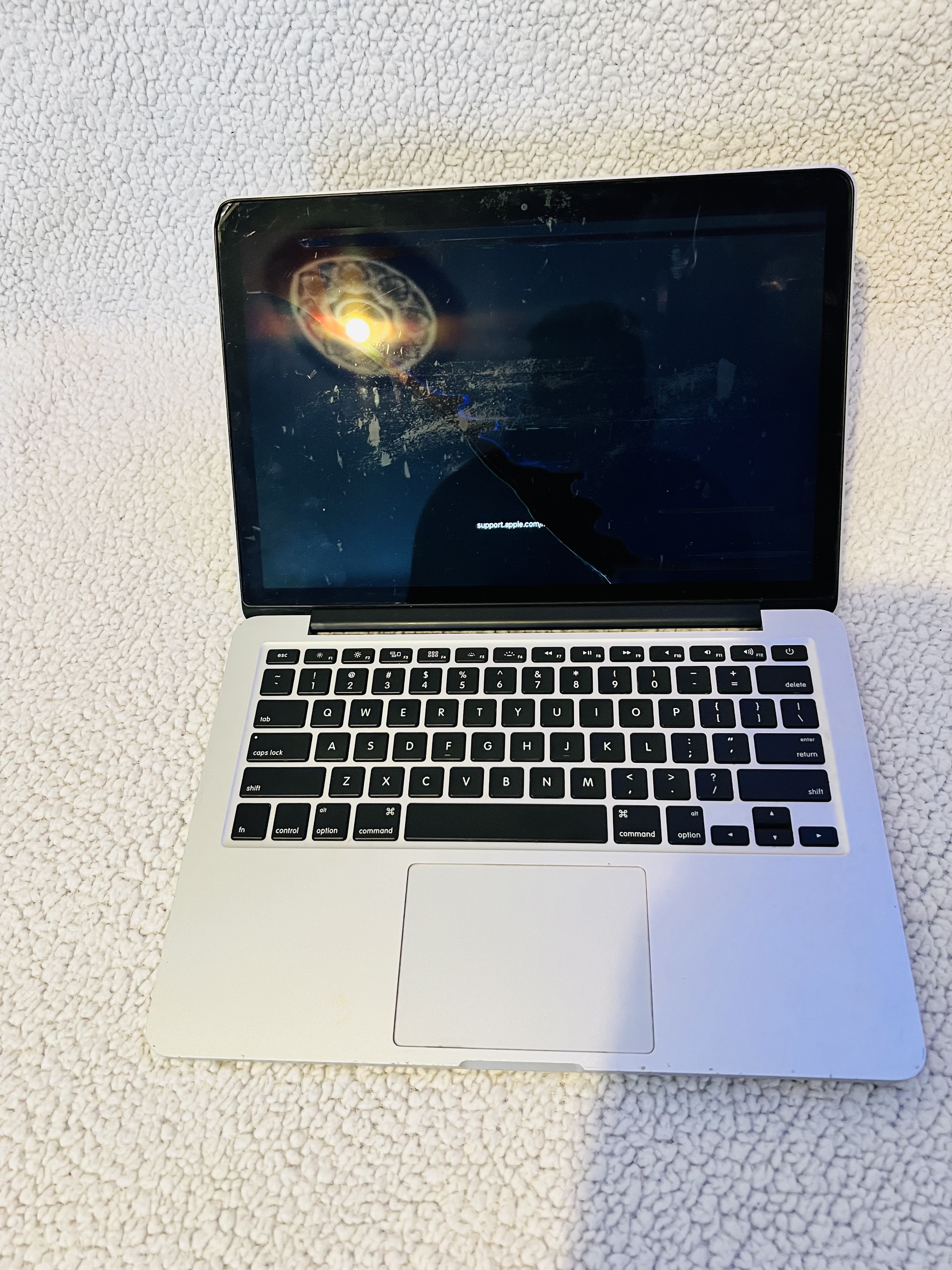 computadoras y laptops - MacBook Pro A1502 (principios de 2015) para Piesa  1