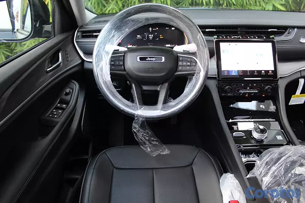 jeepetas y camionetas - Jeep Grand Cherokee L Limited  9