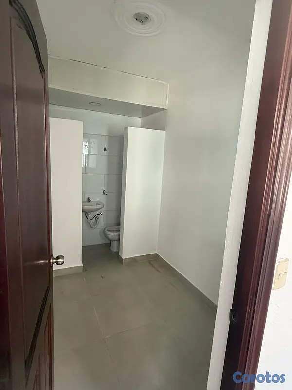 apartamentos - Apartamento en Alquiler - Bella Vista |
Amplio y Cómodo.  5