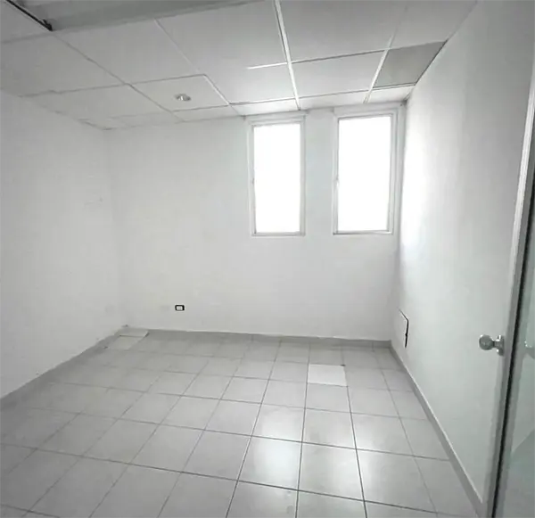 oficinas y locales comerciales - Oficina o consultorio en naco 2