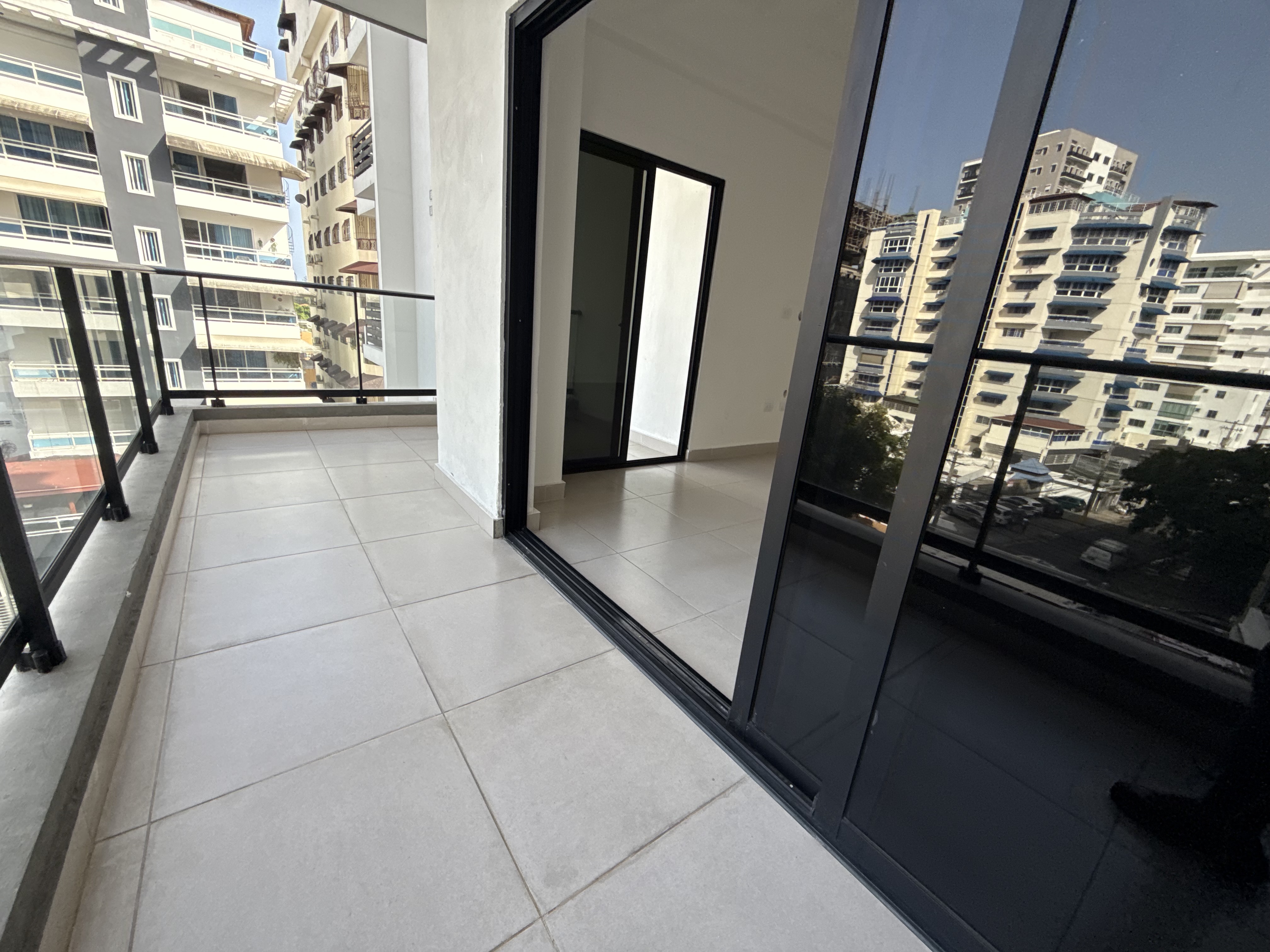 apartamentos - Alquiló Bella vista Sur ,  con línea blanca precio 6