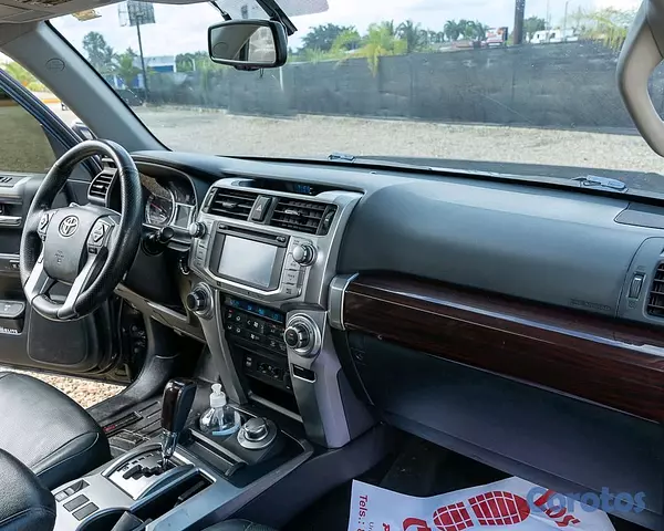 jeepetas y camionetas - Toyota 4runner limited 2016 13
