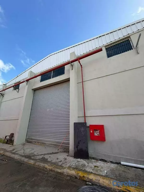 otros inmuebles - Alquilo Nave industrial en San Isidro 2
