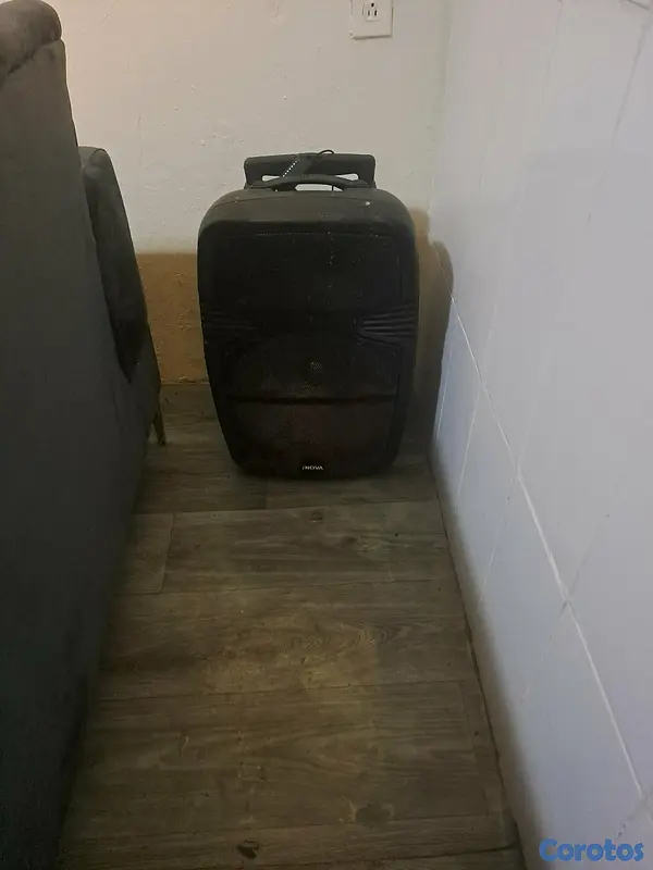 camaras y audio - Bocina recargable con micrófono 🎤  2