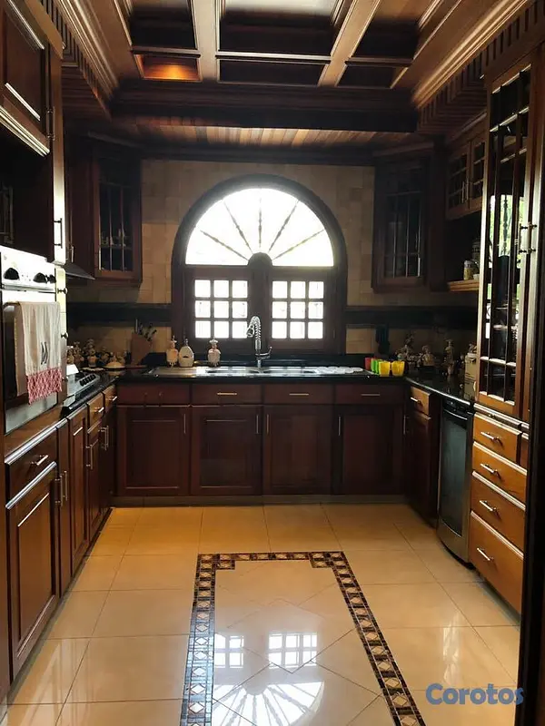 casas - Amplia hermosa Casa Cerro Alto, Santiago 5