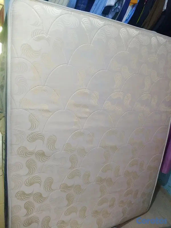 muebles y colchones - Vendo cama queen de 60  4