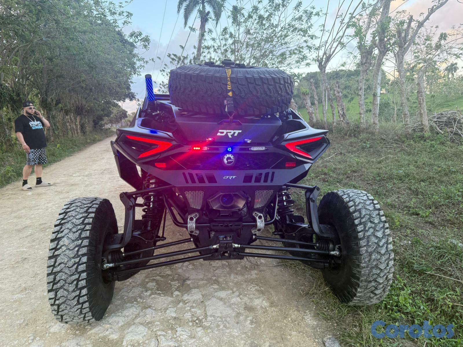 otros vehiculos - Can am R 2025 Xrs smart shock  9