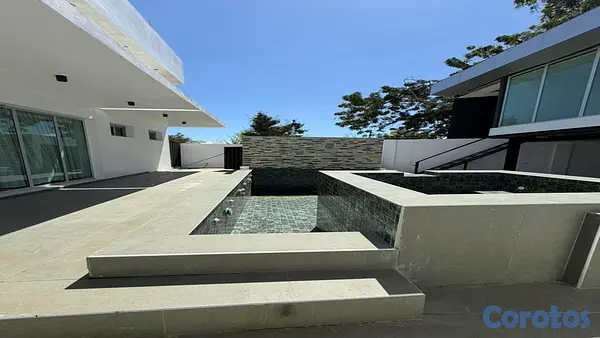 casas vacacionales y villas - VILLA EN VENTA EN PADRE LAS CASAS, SANTIAGO. 3
