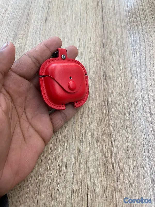 accesorios para electronica - Covers de leather para AirPods. 2