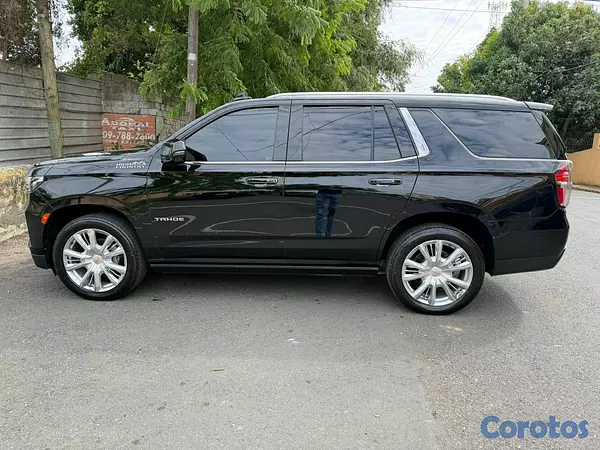 jeepetas y camionetas - chevolet tahoe 2024 duramax  5