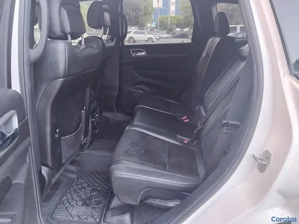 jeepetas y camionetas - JEEP GRAND CHEROKEE LATITUD 4X4 2018 5