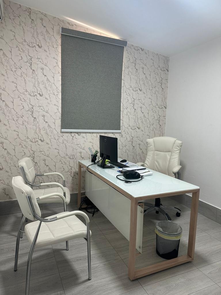 oficinas y locales comerciales - Espacios para Consultorios en Los Jardines Metropolitanos  0