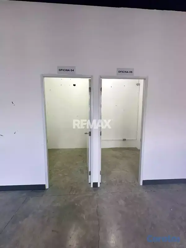 oficinas y locales comerciales - Local comercial de 225mt2 en alquiler en Bella Vis 2