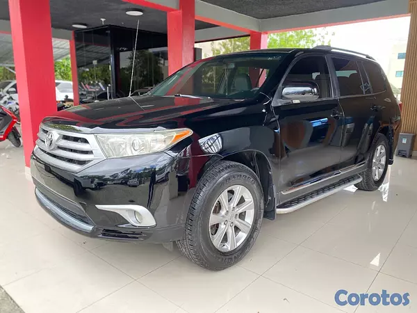 jeepetas y camionetas - Toyota Higlander 2012 4x4 3 filas  3