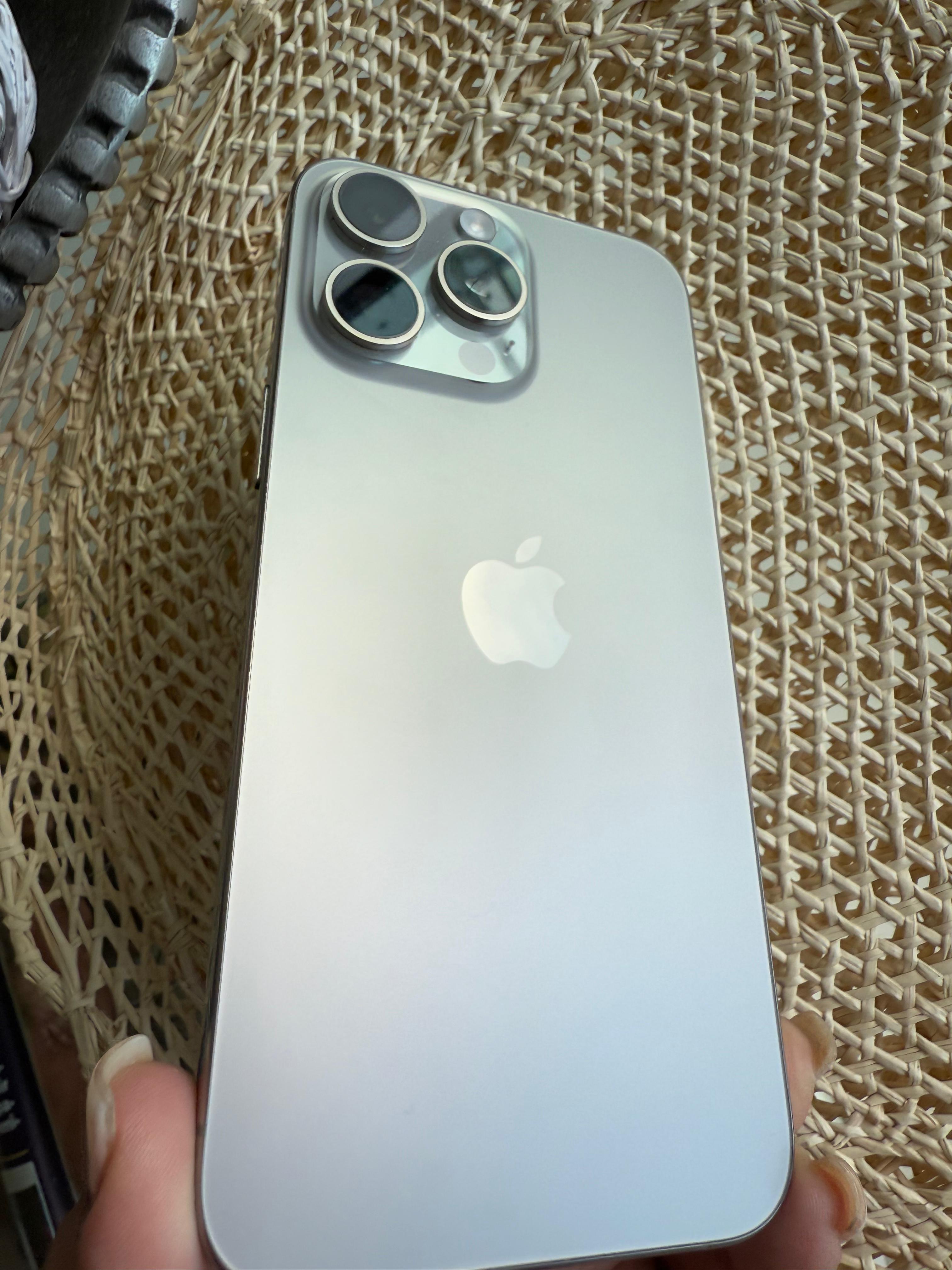 celulares y tabletas - iphone15 2
