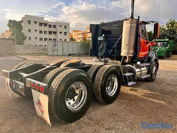 camiones y vehiculos pesados - International Prostar 2009 6