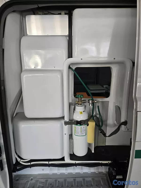 otros vehiculos - HYUNDAI GRAND STAREX AMBULANCIA 2017 2