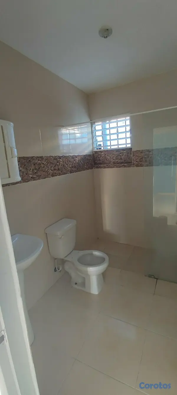 casas - Casas 2do y 1er nivel - alquiler 7