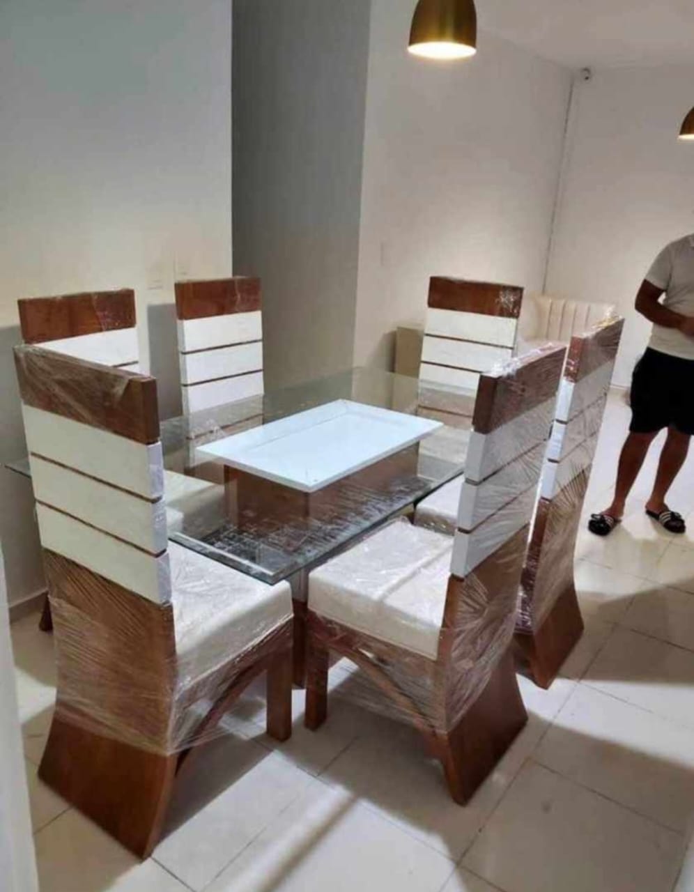 muebles y colchones - Juego de comedor de seis sillas moderno  0
