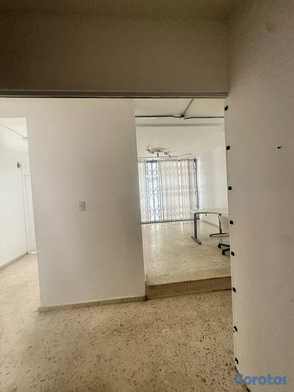 oficinas y locales comerciales - CASA COMERCIAL 7