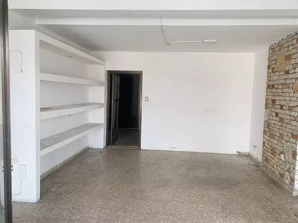 oficinas y locales comerciales - Local en Bella Vista Primer nivel  8