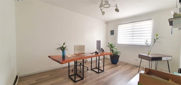 oficinas y locales comerciales - Local en primer nivel amplio 3