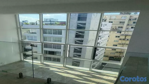 apartamentos - Un apartamento por piso en Serrallés 3