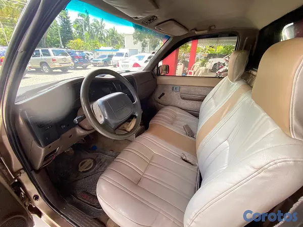 jeepetas y camionetas - Toyota Tacoma 1998 mecánica de gasolina  5