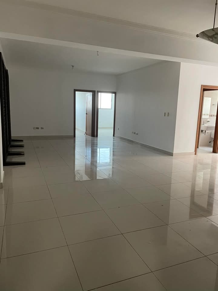 apartamentos - DIOS📍Gazcue 🔥 ALQUILER  APARTAMENTO AMUEBLADO Linea Gris.VISTA AL MAR..  6