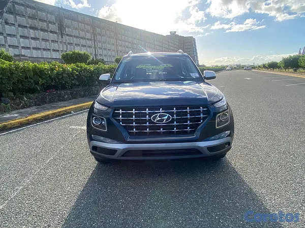 jeepetas y camionetas - Venue 2021 full como nueva 20