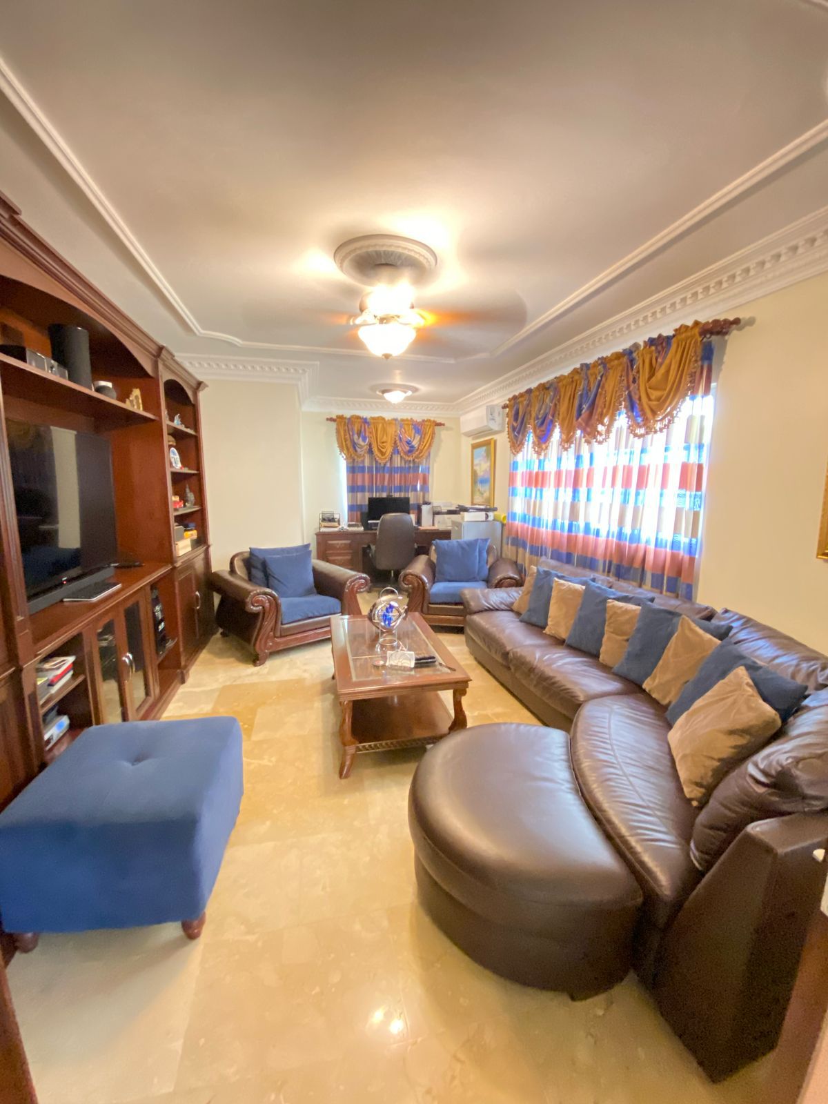 apartamentos - Venta de Casa en Altos Arroyo Hondo III 4