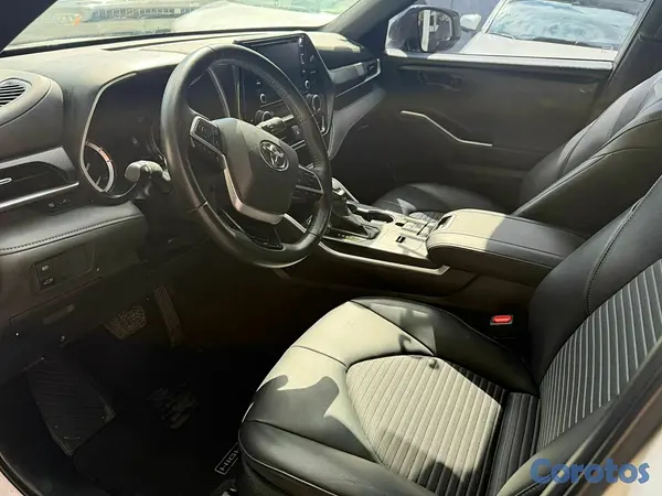 jeepetas y camionetas - toyota hilande 2022 4