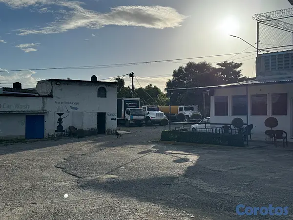 solares y terrenos - Solar Comercial En Venta En Av. Libertad, San Fran 5
