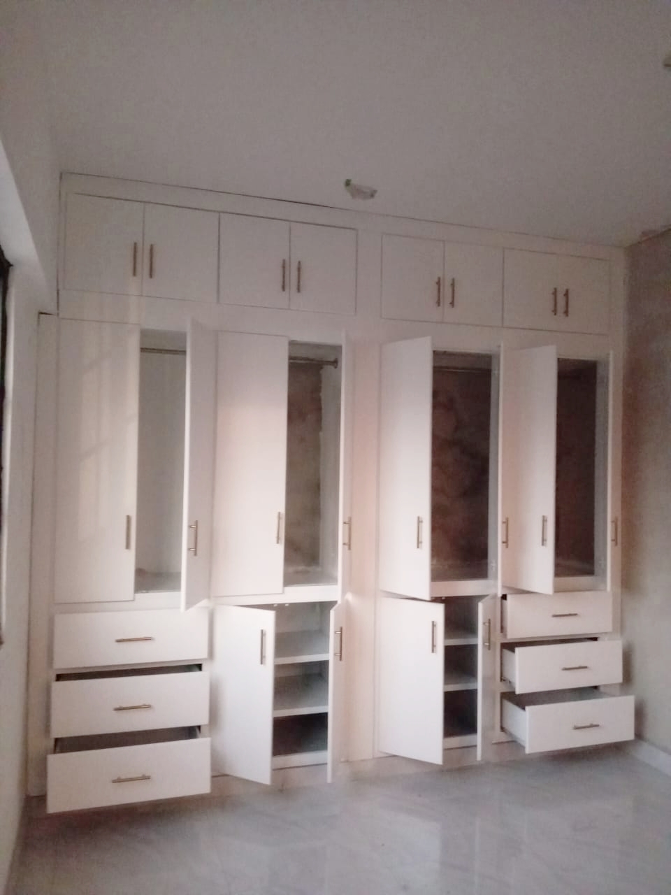 muebles y colchones - Closet grande en madera blanco 