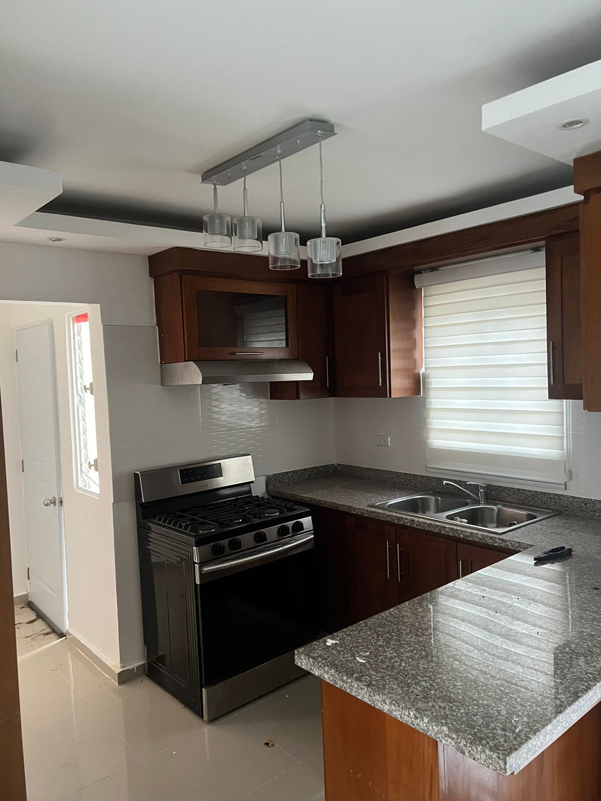 apartamentos - Apartamento 1er Nivel proximo a Circunvalacion Nor