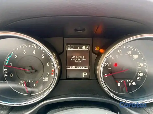jeepetas y camionetas - Jeep Gran Cherokee Laredo 7
