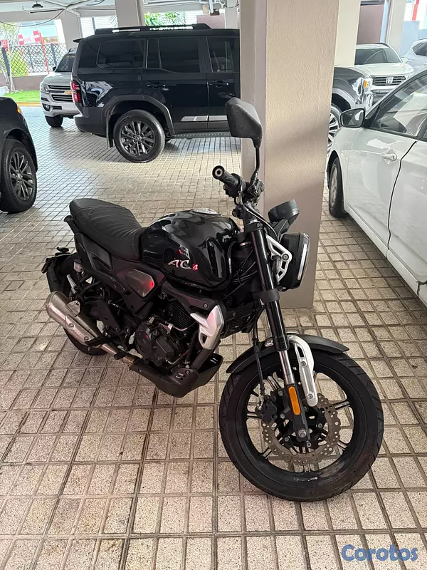 motores y pasolas - Loncin AC4 250 2021 5