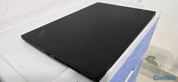 computadoras y laptops - lenovo Touch 13.3 Pulg Core i7 8va Gen Ram 16gb ddr4 Disco 512gb SSD hdmi 3