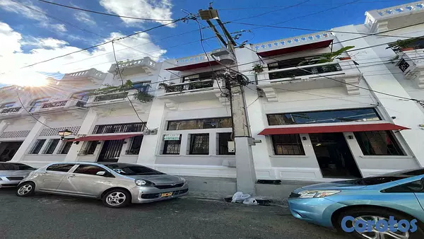 oficinas y locales comerciales - alquilo local en la zona colonial 2