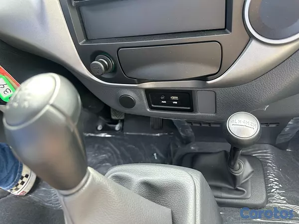 jeepetas y camionetas - Camión Kia K2700 4x4 2026 9