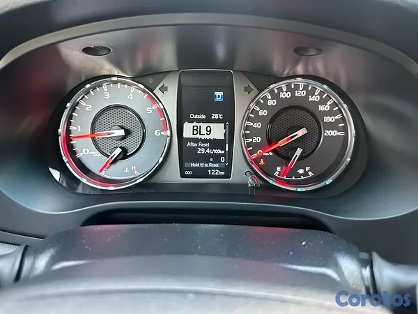jeepetas y camionetas - Toyota Hilux GR Sport año 2026 0Km. 7